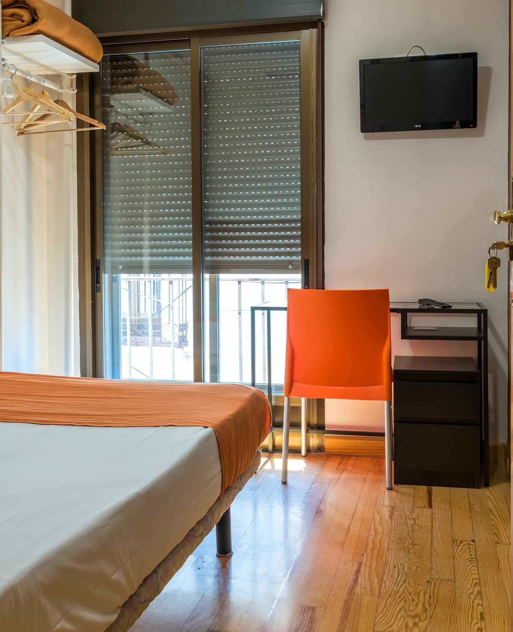 Kubik Hotel Caces Zewnętrze zdjęcie