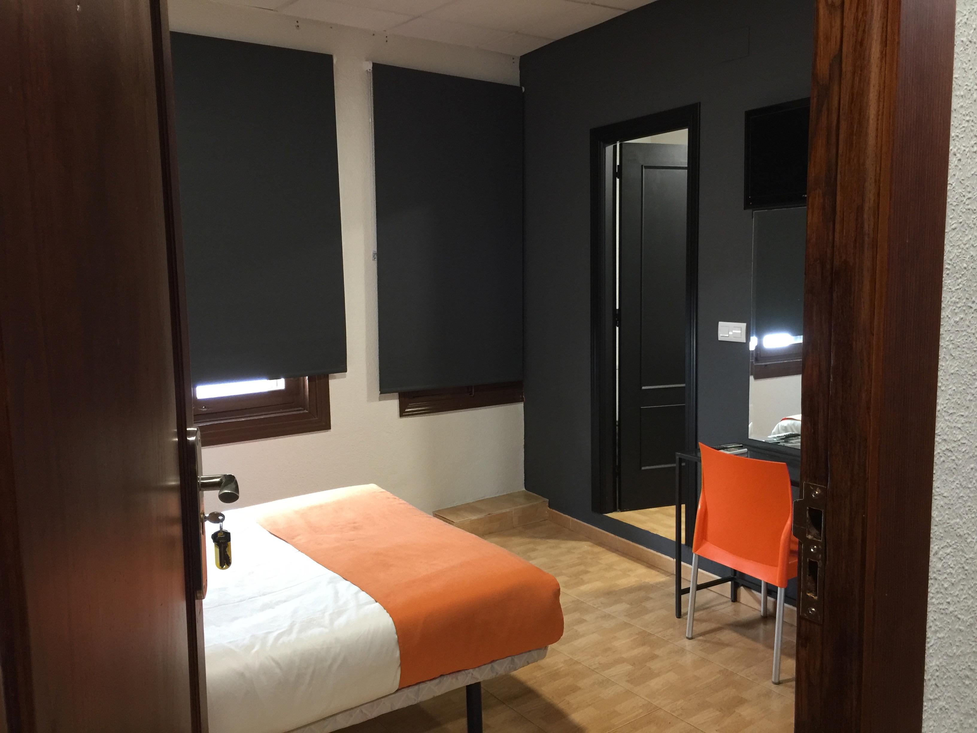 Kubik Hotel Caces Zewnętrze zdjęcie
